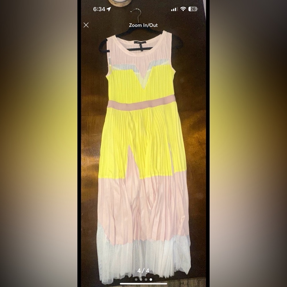 BCBG MaxAzria Lucea Size 6